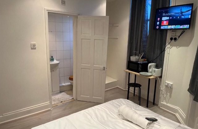Y2 guest house