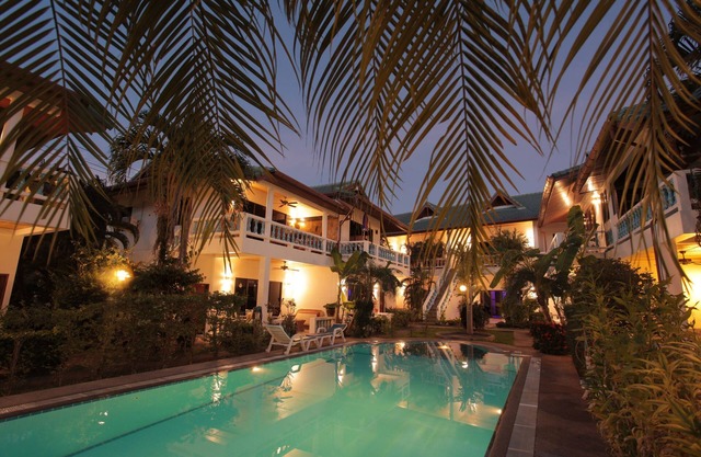 Ya Nui Resort