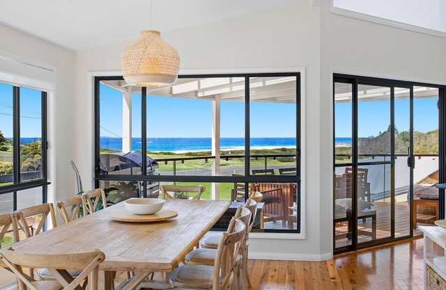 Yabbarra Beach House