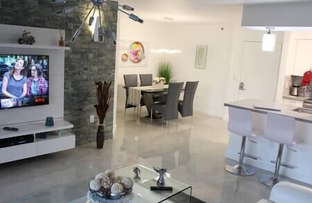 2603 Yacht Club at Aventura 1 Bd 1 Bth