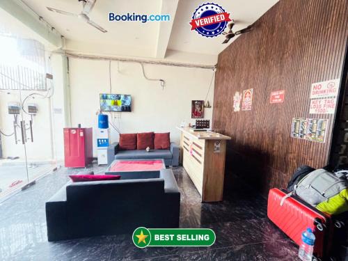 Yamuna Residency ! near Prem mandir & ISCKON temple, with Decent facilities and Fully AC family rooms
