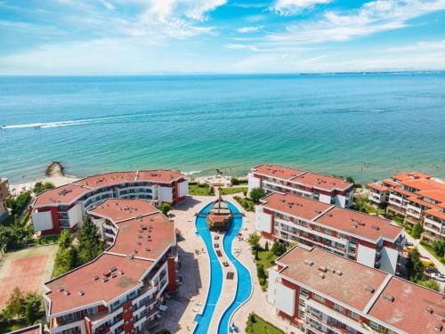 Yana Privilege apartment Elinite