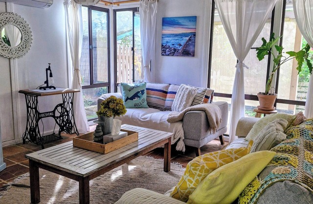 Yanchep Seaside Cottage nPet Friendly