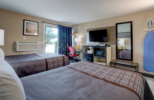 Yankee Clipper Inn, SureStay Collection by Best Western