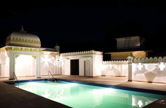 Yash Veer Resort