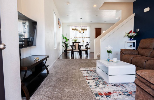 YEDENGEL Modern cozy room