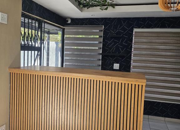 YELLO GUEST HOUSE CE2