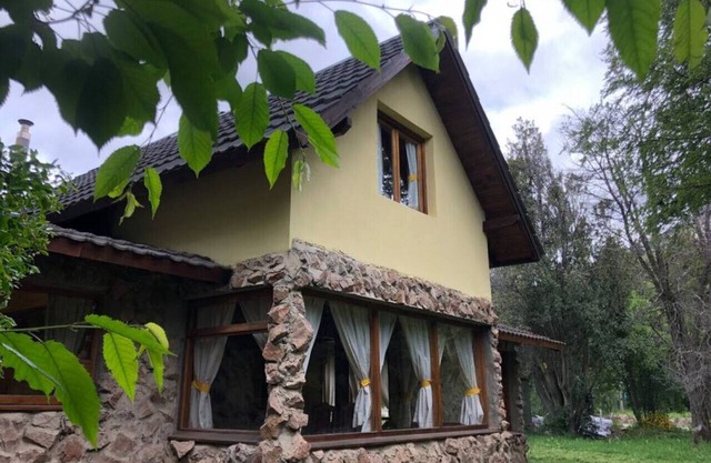Duende Amarillo - Duendes del Maitén – Cabañas con encanto en Bariloche