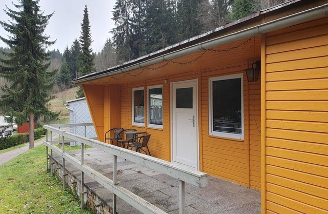 Yellow bungalow 317 standard rate - Naturcamp Meyersgrund