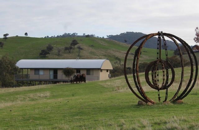 YellowBox Cottage Tumut