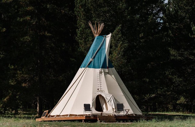 Yellowstone Family Tipi sleeps 7, w/ 1 king