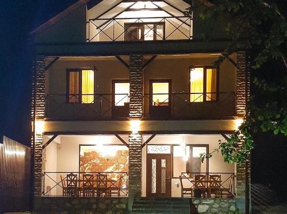Yengibar's Family house