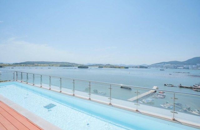 Yeosu Grida Resort Pension