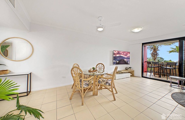 YEPPOON CBD FULLY FURNISHED APARTMENT WITH POOL!