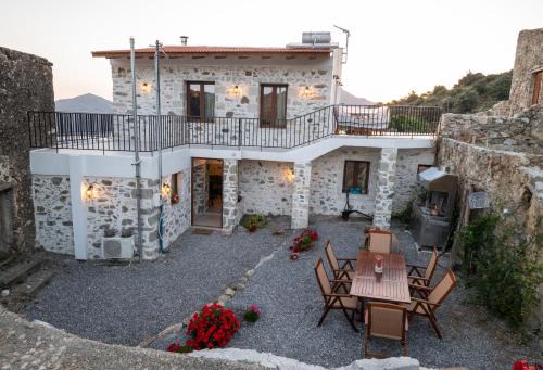 Yiayia's Place