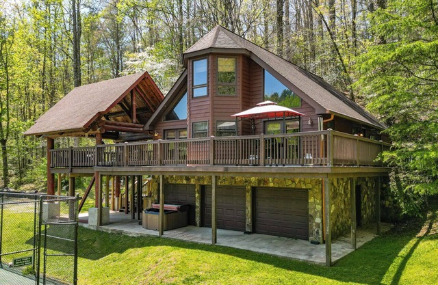 Hideaway -Stunning La cabaña del Yogi Con Cancha de tenis privada, Baloncesto, Senderismo
