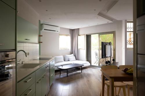Yona perfect studio by TLV2RENT
