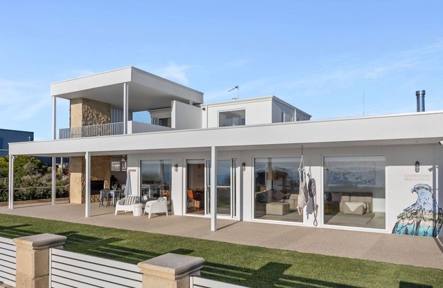 Yoondoordo Beach House