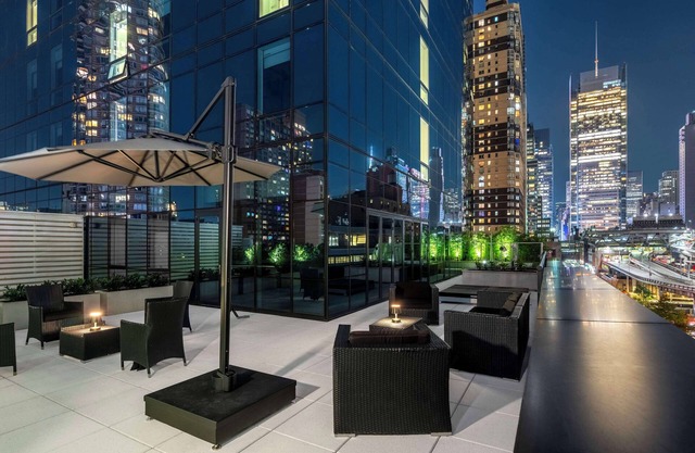 YOTEL New York Times Square