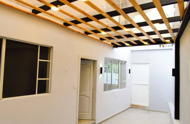 Encantadora casa de 2-4 habitaciones con Wi-Fi en Gualaceo.