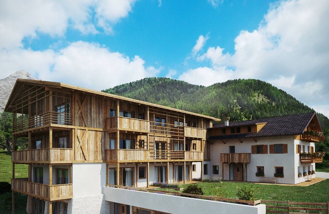 Su herrero chalet alpino en Tirol del Sur, reabriendo a mediados de marzo de 2018