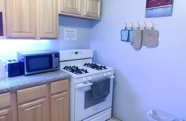 Your cozy Brooklyn retreat awaits!