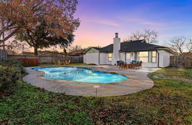 My Golden DFW Villa & Pool