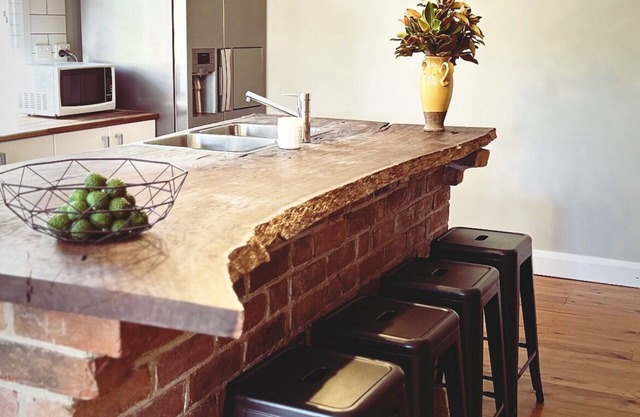 Renovated1920’s home with Contemporary styling in quiet street in central Dubbo!