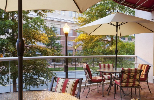 Your Home Away from Home in Historic Alexandria