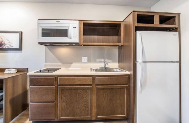 Your Home Away from Home! Full Kitchen, Pet-friendly, Free Parking!