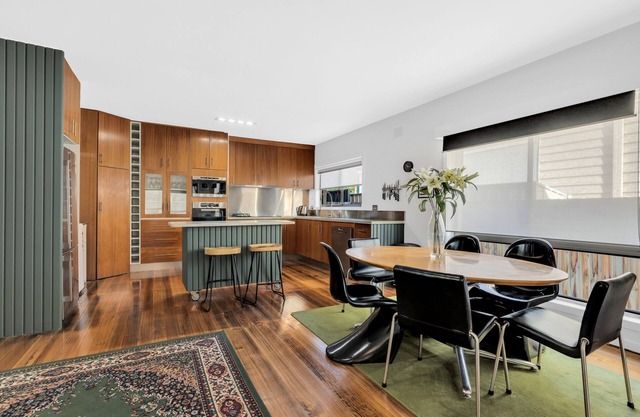 Su casa de tamaño familiar casa Melbourne Yarraville