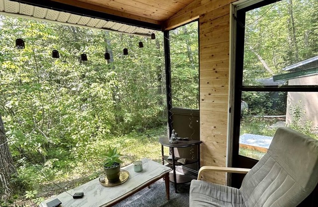 Your Next Gorgeous, Cozy, Winter Cottage Rental