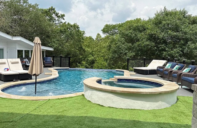 Your OASIS Nestled In Wooded River Views, POOL