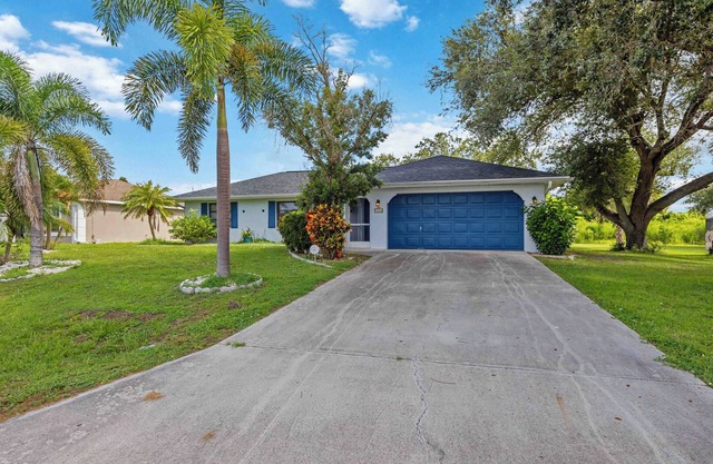 Your Perfect Port Charlotte Retreat