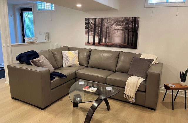 Your Suite on Country Lane