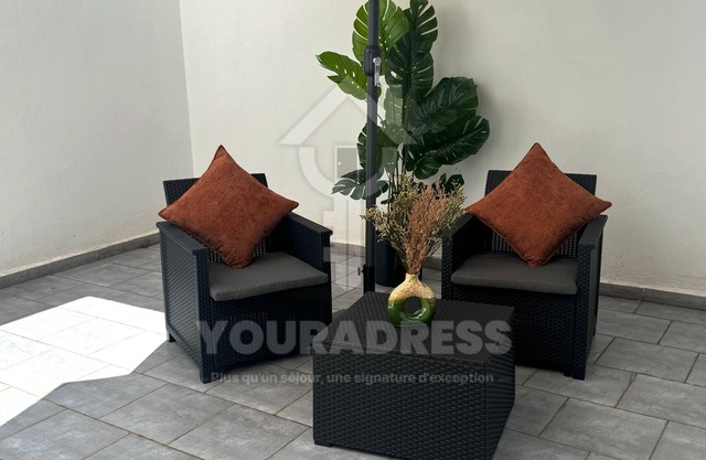 Youradress