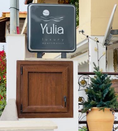 Yulia Luxury Apartments