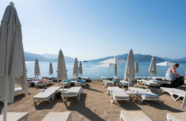 Yunus Hotel