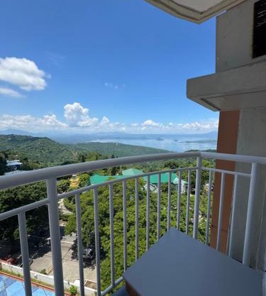 Zachys Place at Tagaytay Prime Residences