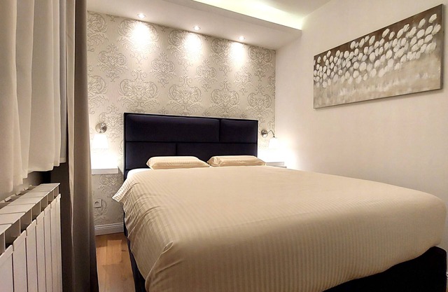 Zagreb4you Apartments, free parking, great location, right next to Arena Zagreb.