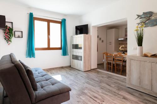 Zaira Home Free Wi-Fi 5 minuti dal Lago Liscia