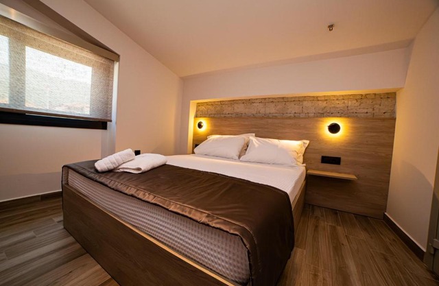 ZAKE LUXE MAISON