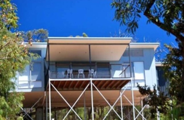 Zamia Casa, Injidup