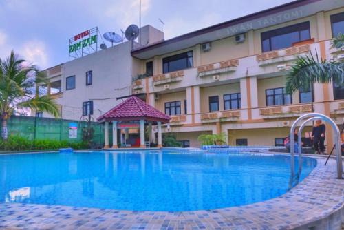 Zamzam Hotel and Convention Batu Powered By Archipelago