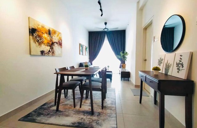 Zarahomestay @ Canopy Hills Kajang