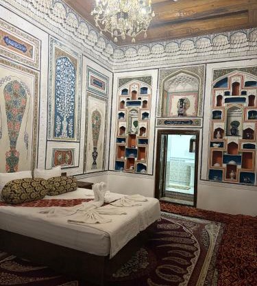 Zaringiz INN Boutique