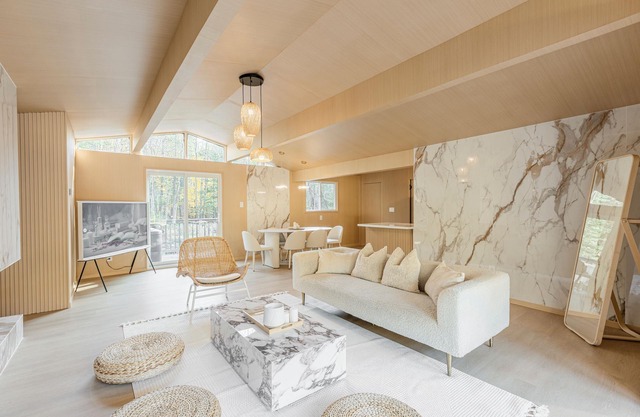 Zen Lakeside Haven – Where Japandi Calm Meets Modern Luxury