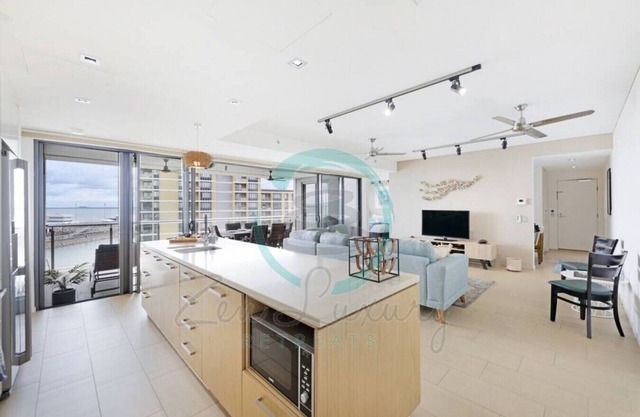 ZEN PARADISE - 2BR Waterfront Ocean View