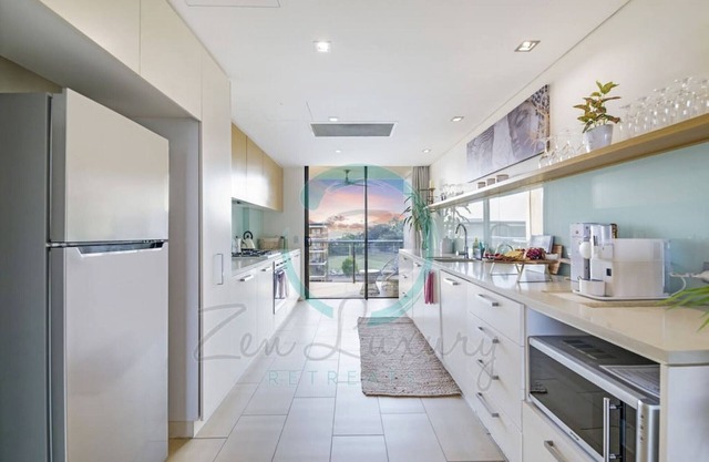 ZEN PENINSULA - 3 BR Waterfront Apt