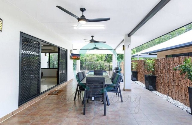 ZENHOUSE BAYVIEW 4BR Luxury Family Home